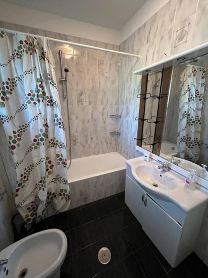 B&B Viale Delle Colline 살레르노 외부 사진