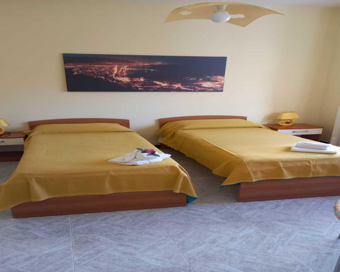 B&B Viale Delle Colline 살레르노 외부 사진