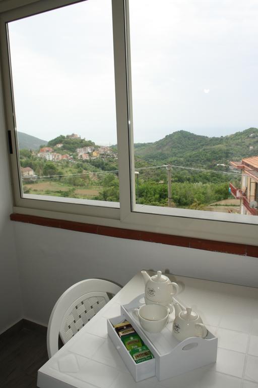 B&B Viale Delle Colline 살레르노 외부 사진
